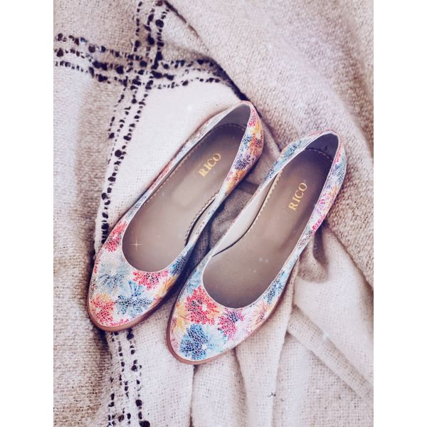 flori multicolor din piele naturala Incaltaminte Rico
